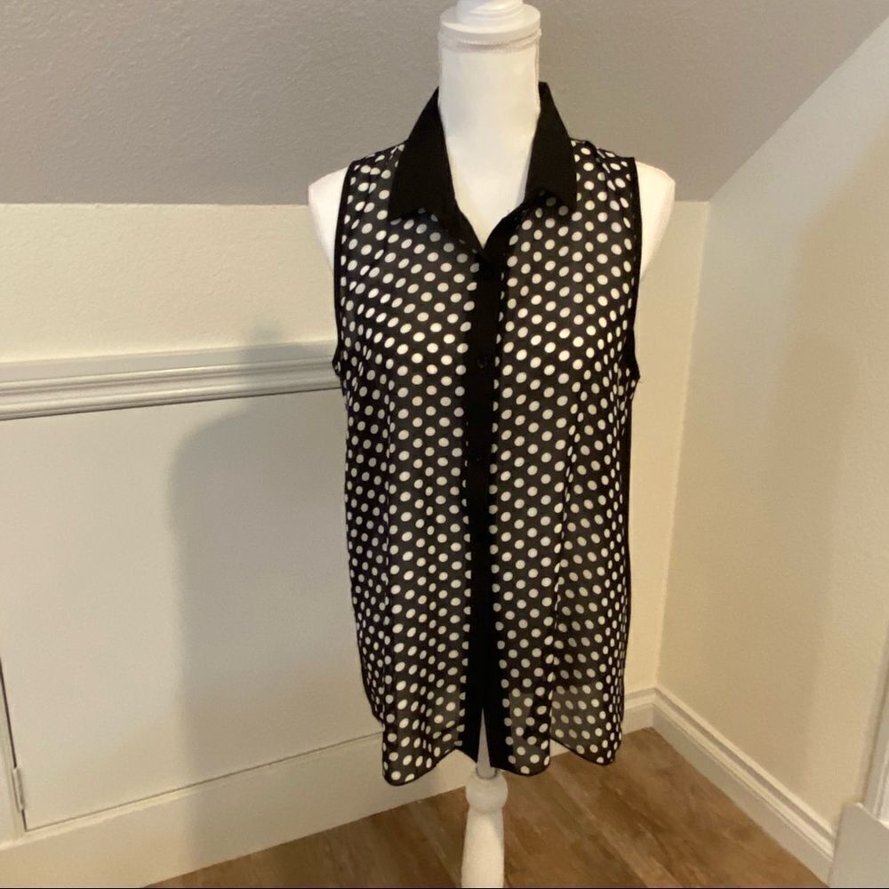 Double Zero Sheer  Blouse Sleeveless Button Front Black White Polka Dot Size L
